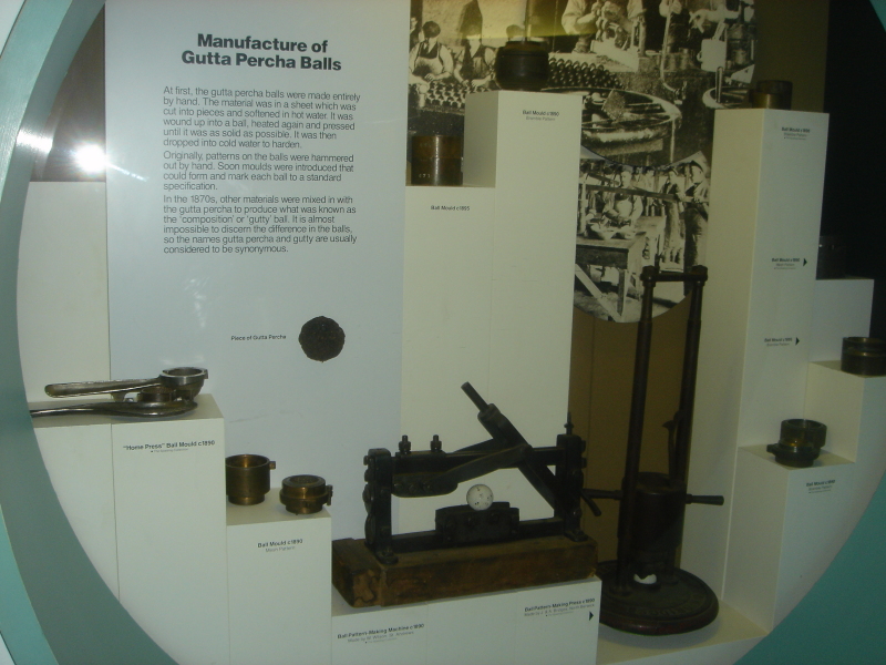 2007/04(April-May-Germany-Italy-Scotland)/012(Museum of Golf)/800x600_2007-05-09-29.JPG